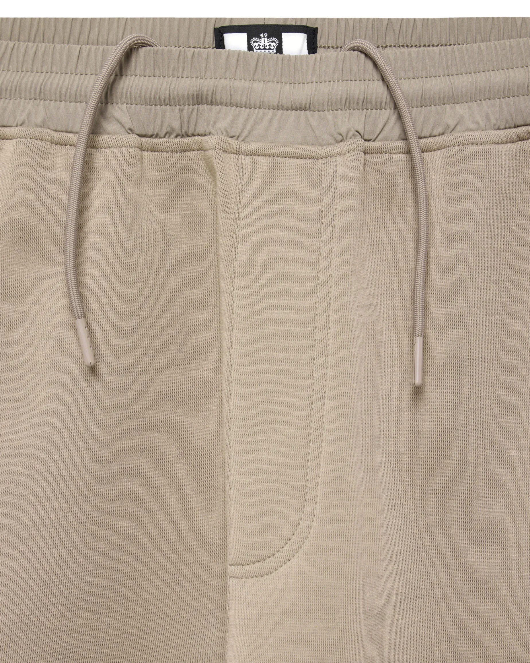 Caleta Shorts Bark Brown