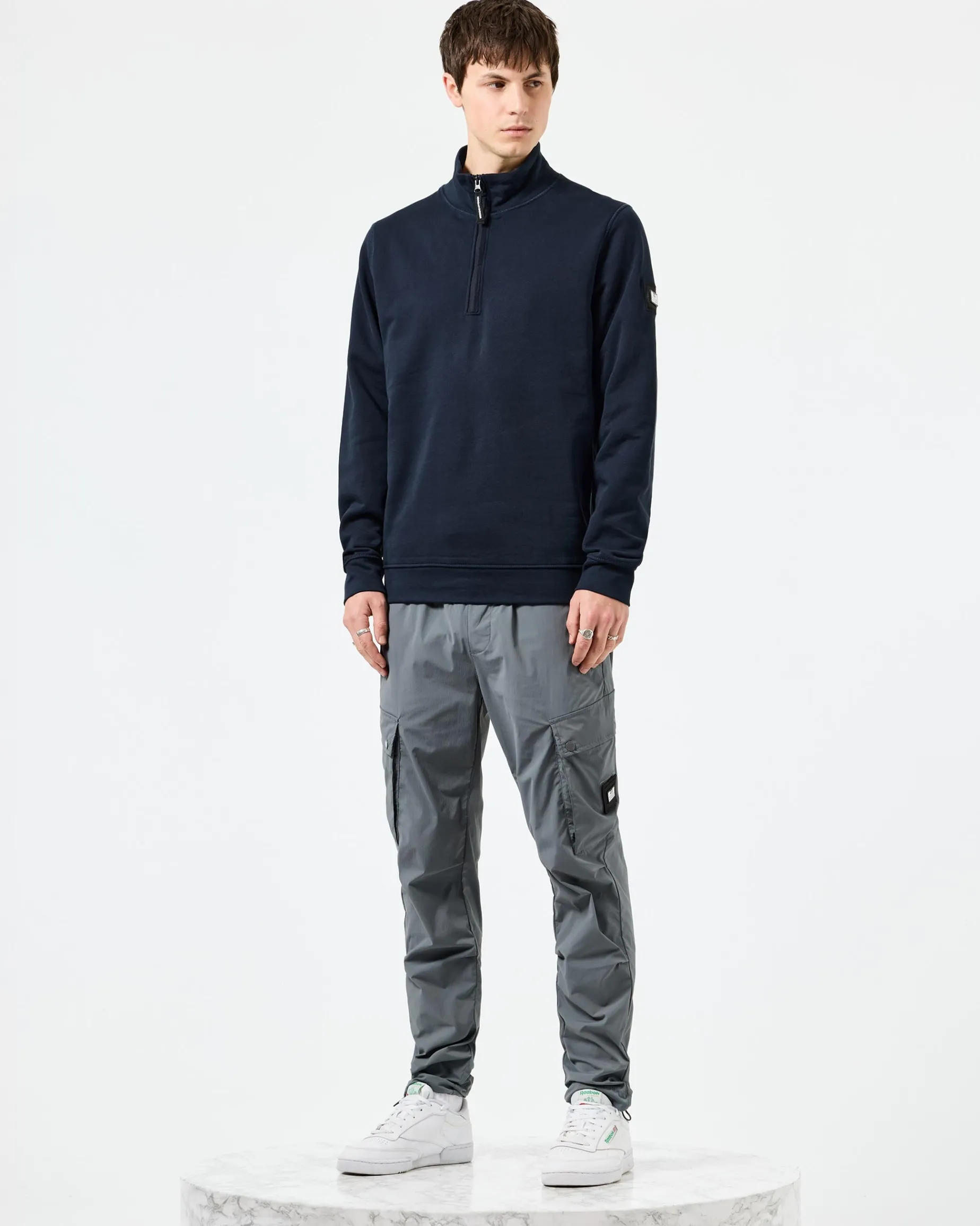 Kraviz Quarter Zip Sweatshirt Navy