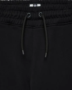Mytros Shorts Black/Peridot Green