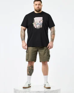 Plus Size - Turf Wars Graphic T-Shirt Black