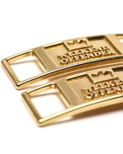 Shoelace Trainer Tag Gold
