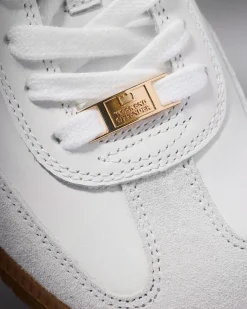 Shoelace Trainer Tag Gold
